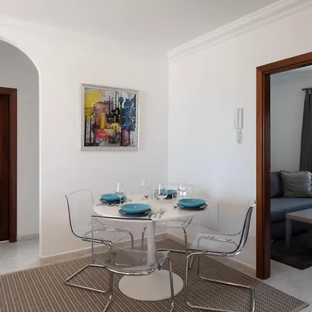 別荘 Comfortable And Modern Next To The Avenida In *